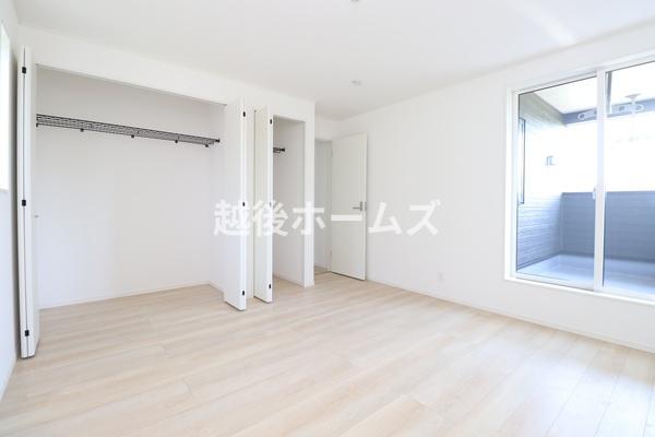 ２号棟　秋葉区中村　第１　クレイドルガーデン