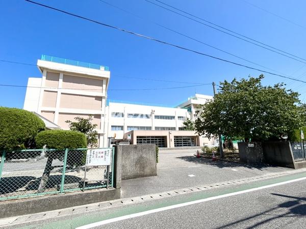 新潟市東区中木戸の中古一戸建て(新潟市立牡丹山小学校)