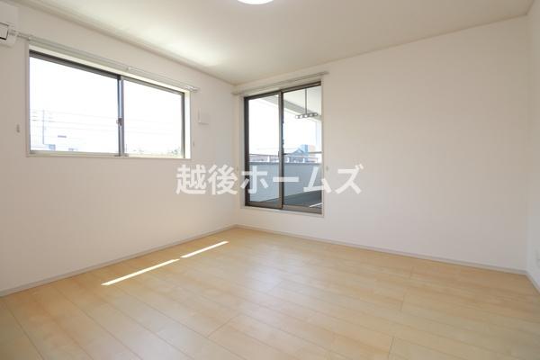 新潟市東区寺山３丁目の中古一戸建て