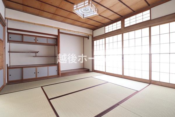 新潟市西蒲区曽根の中古一戸建て