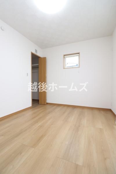 新築戸建　燕市吉田下中野
