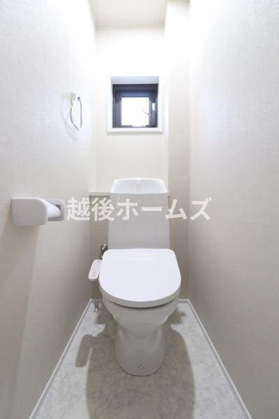 新潟市西区真砂３丁目の中古一戸建て