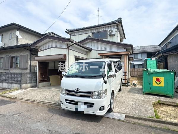 三条市中新の中古一戸建て