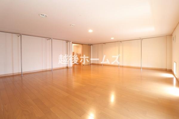 新潟市中央区関屋本村町２丁目の中古一戸建て