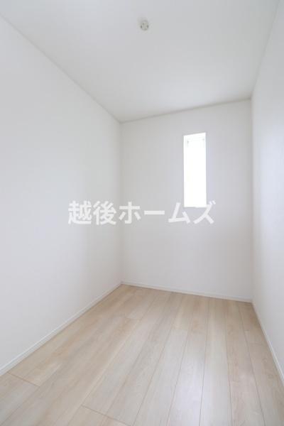 ２号棟　西区鳥原新田　第１　クレイドルガーデン