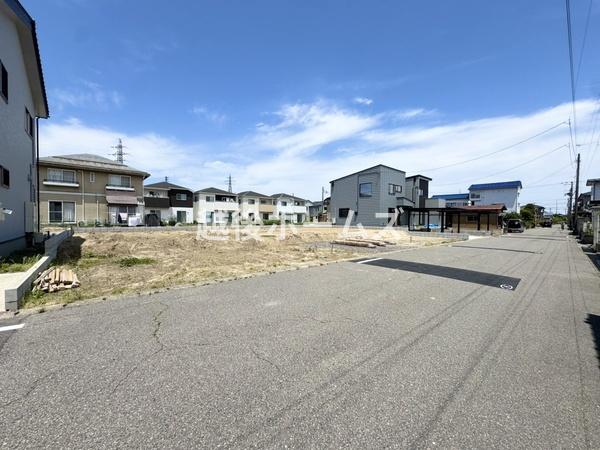２号棟　西区鳥原新田　第１　クレイドルガーデン