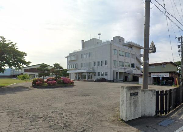 村上市大津の中古一戸建て(村上市立金屋小学校)