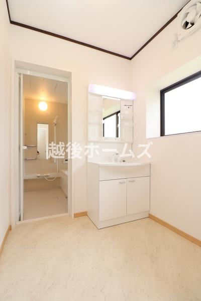 新潟市秋葉区朝日の中古一戸建て