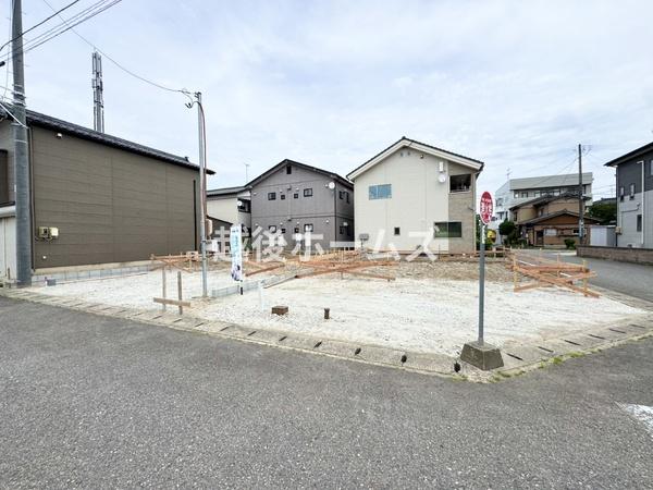 ２号棟　新発田市豊町２丁目　第５　リーブルガーデン