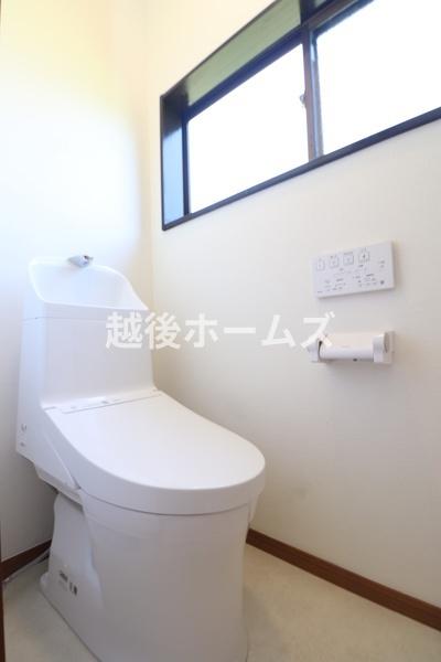 新潟市南区和泉の中古一戸建て