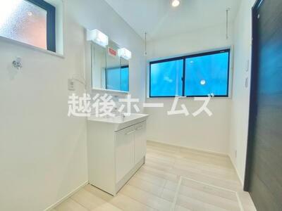 新築戸建　長岡市城岡３丁目