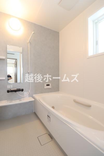 新築戸建　燕市井土巻