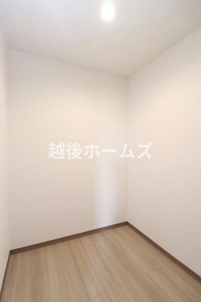 新築戸建　燕市井土巻
