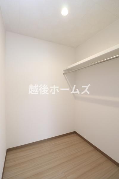 新築戸建　燕市井土巻