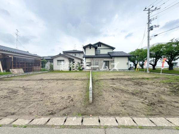 ２号棟　新発田市新富町１丁目　いろどりアイタウン