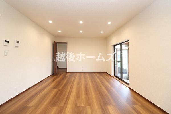 新発田市小坂の中古一戸建て