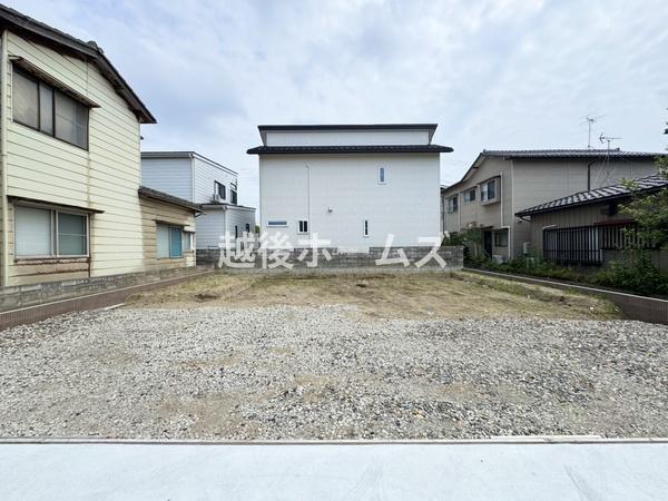 新築戸建　西区小針５丁目　第６　リーブルガーデン
