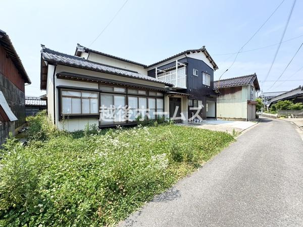 新潟市西蒲区曽根の中古一戸建て
