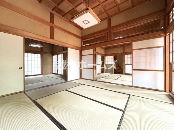 新潟市南区山崎興野の中古一戸建て