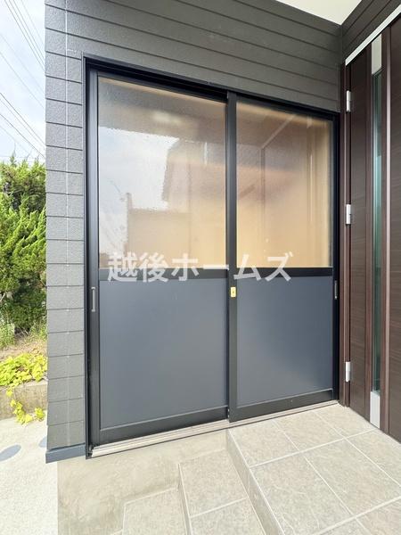 新潟市東区新石山５丁目の中古一戸建て
