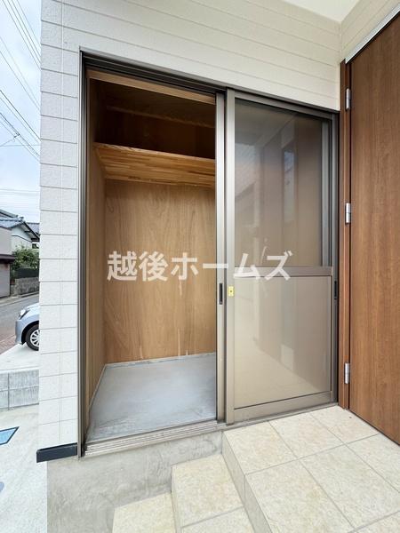新潟市東区新石山５丁目の中古一戸建て