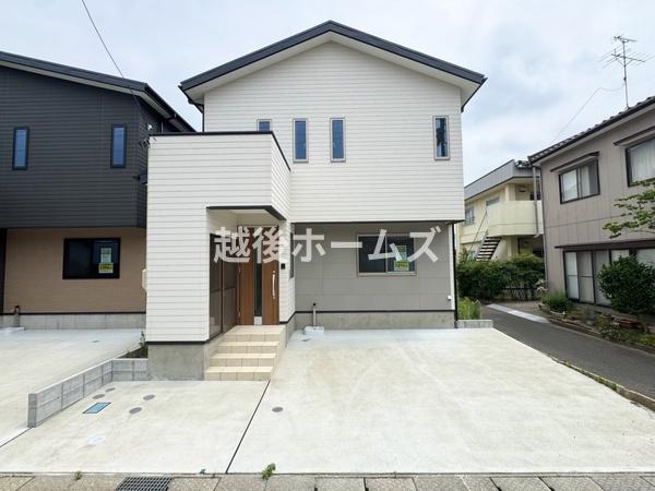 新潟市東区新石山５丁目の中古一戸建て