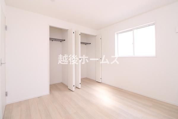 ２号棟　西区寺尾上３丁目　第８　クレイドルガーデン