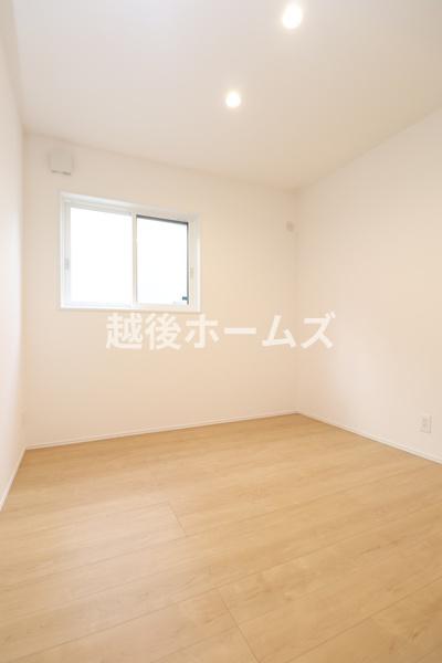 新潟市東区南紫竹２丁目の中古一戸建て