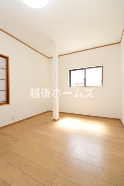 新潟市西区寺尾北１丁目の中古一戸建て