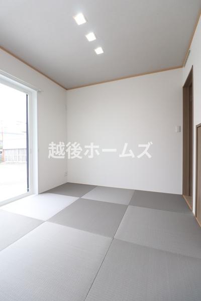 新築戸建　中央区女池６丁目