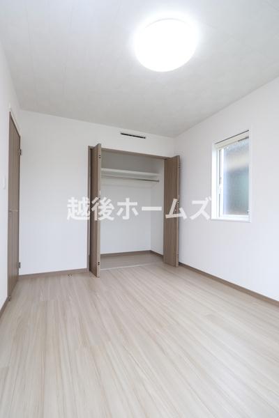 新築戸建　中央区女池６丁目