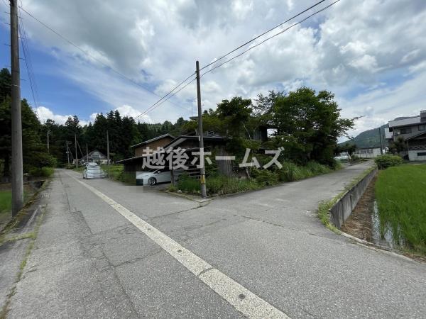 魚沼市大沢の中古一戸建て