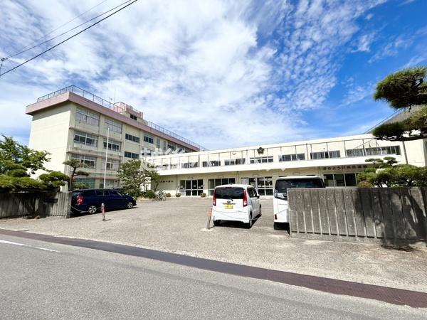 １号棟　西区寺尾東２丁目　第３　リーブルガーデン(新潟市立坂井輪中学校)