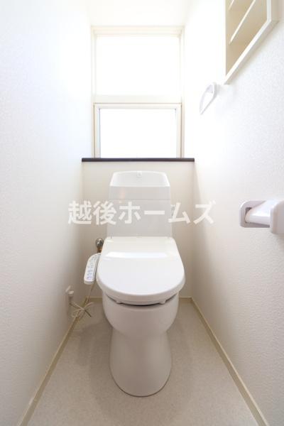 新潟市江南区城山４丁目の中古一戸建て