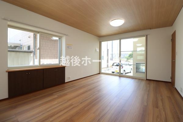 新潟市江南区城山４丁目の中古一戸建て