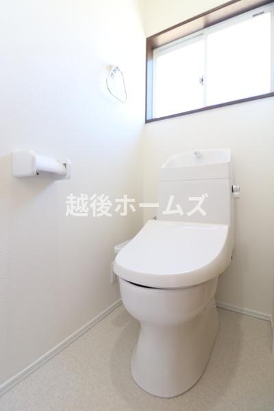 新潟市南区新山崎町３丁目の中古一戸建て
