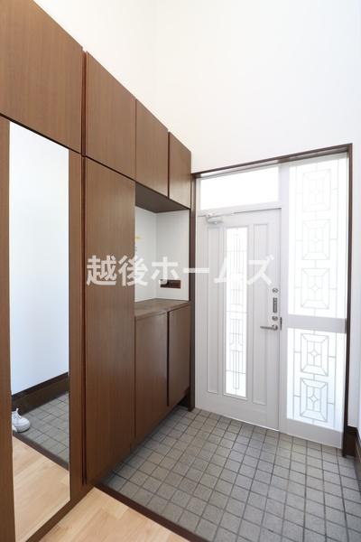 新潟市南区新山崎町３丁目の中古一戸建て