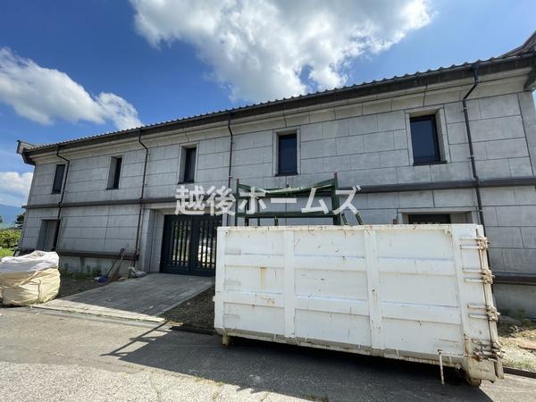 売倉庫　新発田市上小松