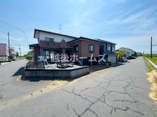 新発田市上中沢の中古一戸建て
