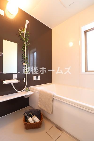 新潟市中央区美の里の中古一戸建て