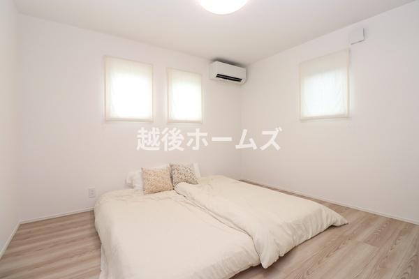 新潟市江南区五月町１丁目の中古一戸建て