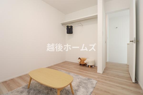 新潟市江南区五月町１丁目の中古一戸建て