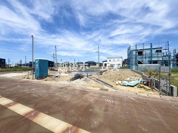 １号棟　長岡市稲保南２丁目　第１　クレイドルガーデン