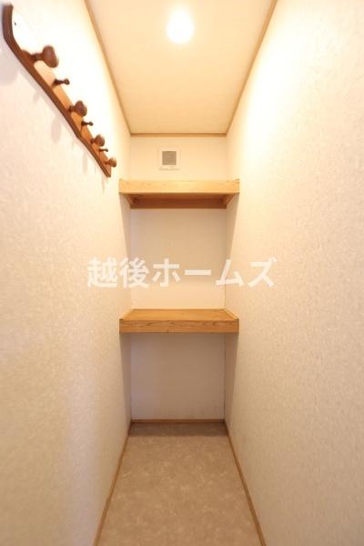 新潟市西区上新栄町５丁目の中古一戸建て