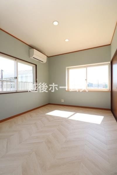 新潟市西区上新栄町５丁目の中古一戸建て