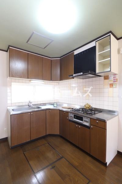新潟市西区上新栄町５丁目の中古一戸建て