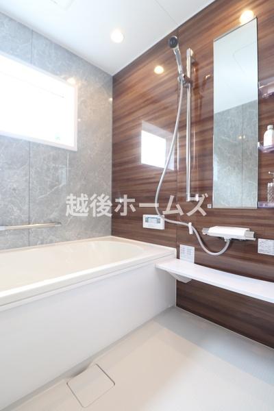 燕市吉田下中野の中古一戸建て
