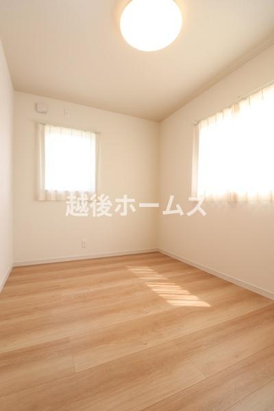 燕市吉田下中野の中古一戸建て