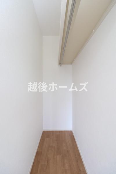 新潟市江南区亀田新明町５丁目の中古一戸建て