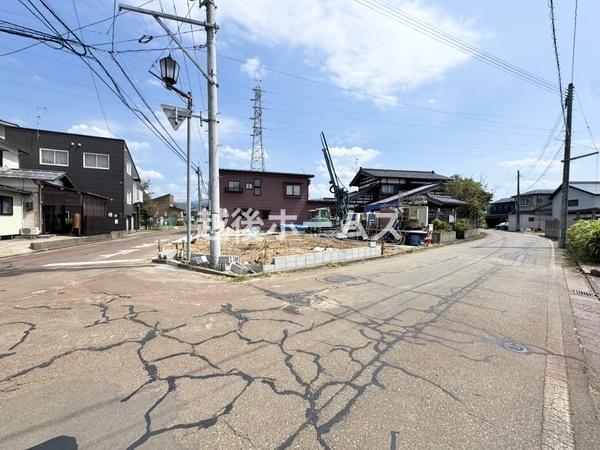 １号棟　長岡市摂田屋４丁目　第１　クレイドルガーデン